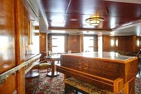 The Queen Mary