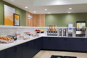 Spark by Hilton Germantown Washington DC North