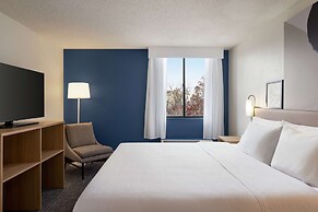 Spark by Hilton Germantown Washington DC North