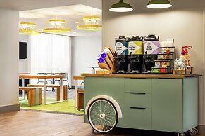 Spark by Hilton Germantown Washington DC North