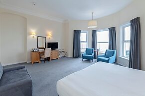 Bournemouth Carlton Hotel by Belvilla