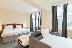 Bournemouth Carlton Hotel by Belvilla