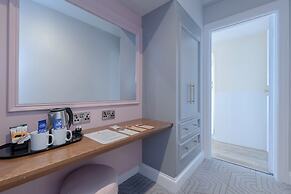 Bournemouth Carlton Hotel by Belvilla