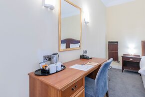 Bournemouth Carlton Hotel by Belvilla