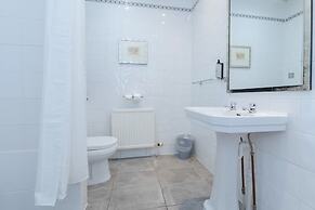 Bournemouth Carlton Hotel by Belvilla