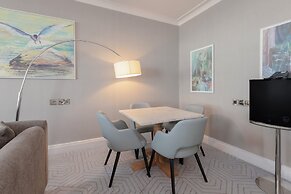 Bournemouth Carlton Hotel by Belvilla