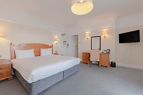 Bournemouth Carlton Hotel by Belvilla
