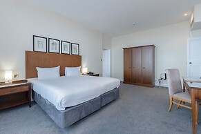 Bournemouth Carlton Hotel by Belvilla