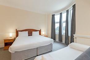 Bournemouth Carlton Hotel by Belvilla