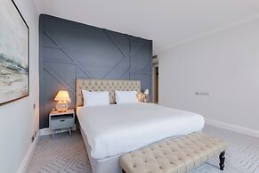 Bournemouth Carlton Hotel by Belvilla