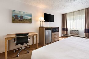 Quality Inn Petoskey-Harbor Springs