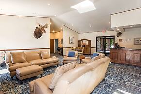 Quality Inn Petoskey-Harbor Springs