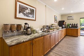 Quality Inn Petoskey-Harbor Springs