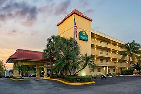 La Quinta Inn by Wyndham West Palm Beach - Florida Turnpike