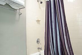 La Quinta Inn by Wyndham West Palm Beach - Florida Turnpike