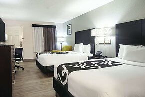 La Quinta Inn by Wyndham West Palm Beach - Florida Turnpike