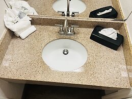 La Quinta Inn by Wyndham West Palm Beach - Florida Turnpike