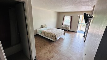 Hallmark Inn By OYO Fort Wayne