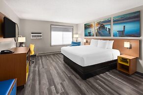 Days Inn by Wyndham Pierre