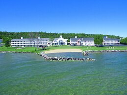 Baymont by Wyndham St. Ignace Lakefront