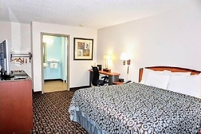 Days Inn by Wyndham Augusta Wheeler Road