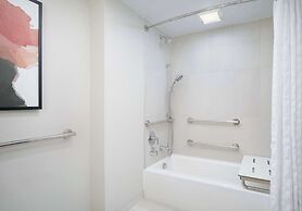 Embassy Suites by Hilton Memphis East Germantown Area