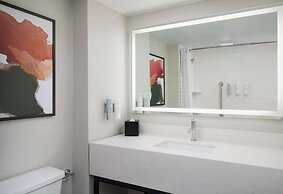 Embassy Suites by Hilton Memphis East Germantown Area