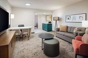 Embassy Suites by Hilton Memphis East Germantown Area