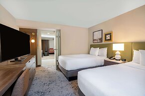 Embassy Suites by Hilton Memphis East Germantown Area