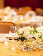 Ann Arbor Regent Hotel & Suites