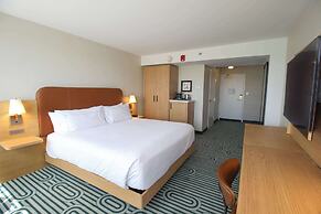 DoubleTree by Hilton Clarksville Riverview