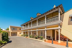 The Clifton Motel