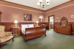 The Clifton Motel