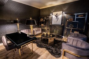 The Volare, Ascend Hotel Collection