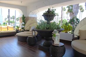 The Volare, Ascend Hotel Collection