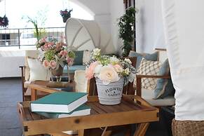 The Volare, Ascend Hotel Collection