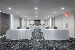 The Volare, Ascend Hotel Collection