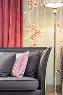 Hôtel Chateaubriand Champs Elysées