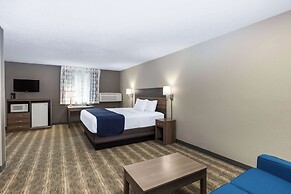 Days Inn & Suites by Wyndham Wisconsin Dells