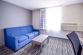 Days Inn & Suites by Wyndham Wisconsin Dells