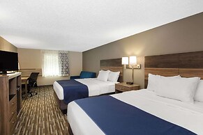 Days Inn & Suites by Wyndham Wisconsin Dells