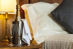 Flackley Ash Country House Hotel