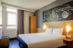 Hôtel ibis Annecy Centre Vieille Ville