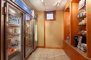 Hilton Garden Inn Lancaster