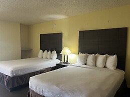 Red Roof Inn & Suites Sulphur Springs