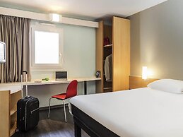 ibis Thonon Centre Hotel