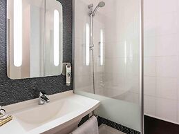 ibis Thonon Centre Hotel