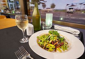 Hospitality Esperance, SureStay Collection by Best Western