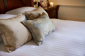 Macdonald Tickled Trout Hotel