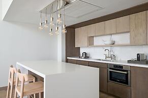 VEA Newport Beach, A Marriott Resort & Spa